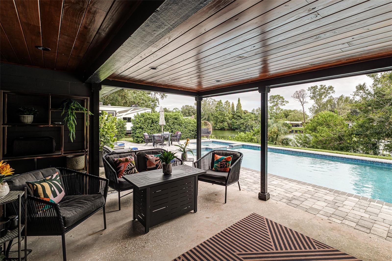 WILLIAMSBURG ESTATES - Residential