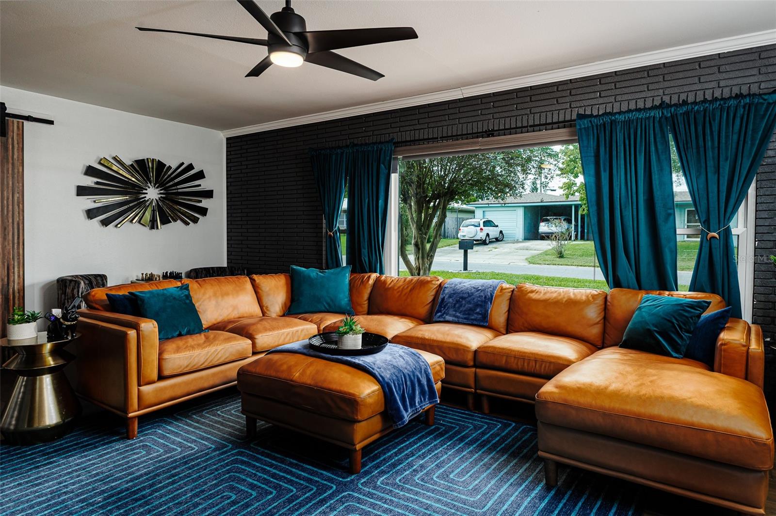 WILLIAMSBURG ESTATES - Residential