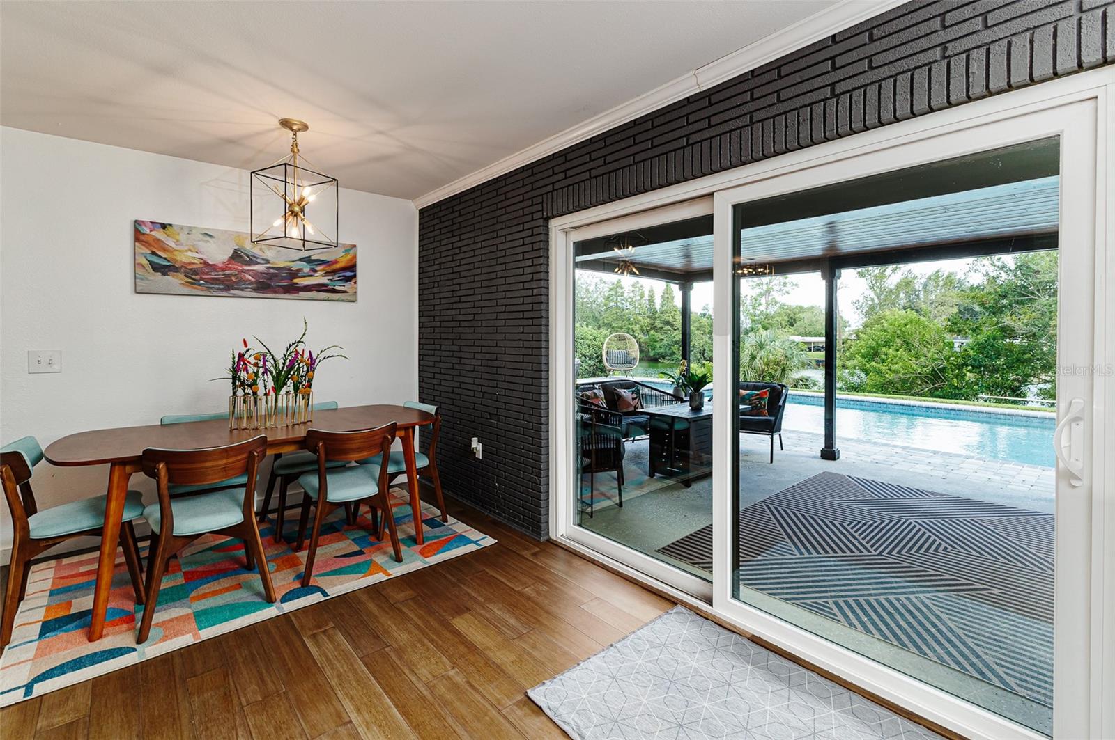 WILLIAMSBURG ESTATES - Residential