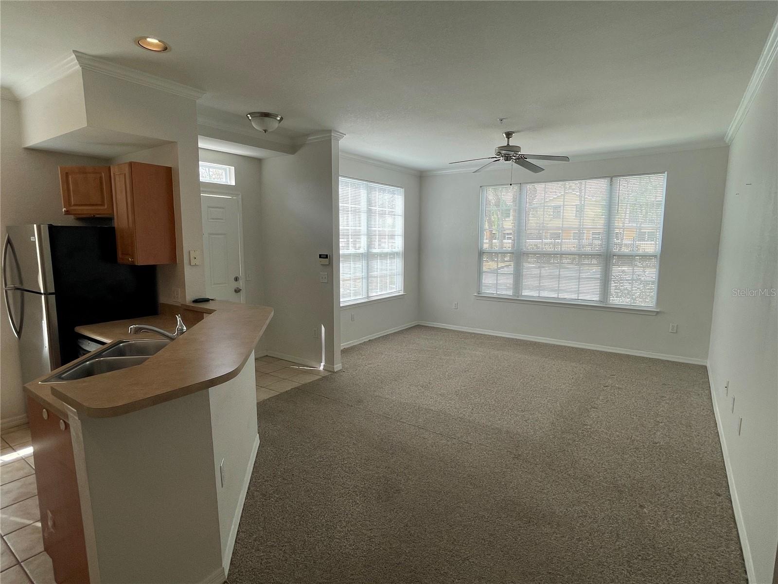 ADMIRALS WALK - Residential Lease