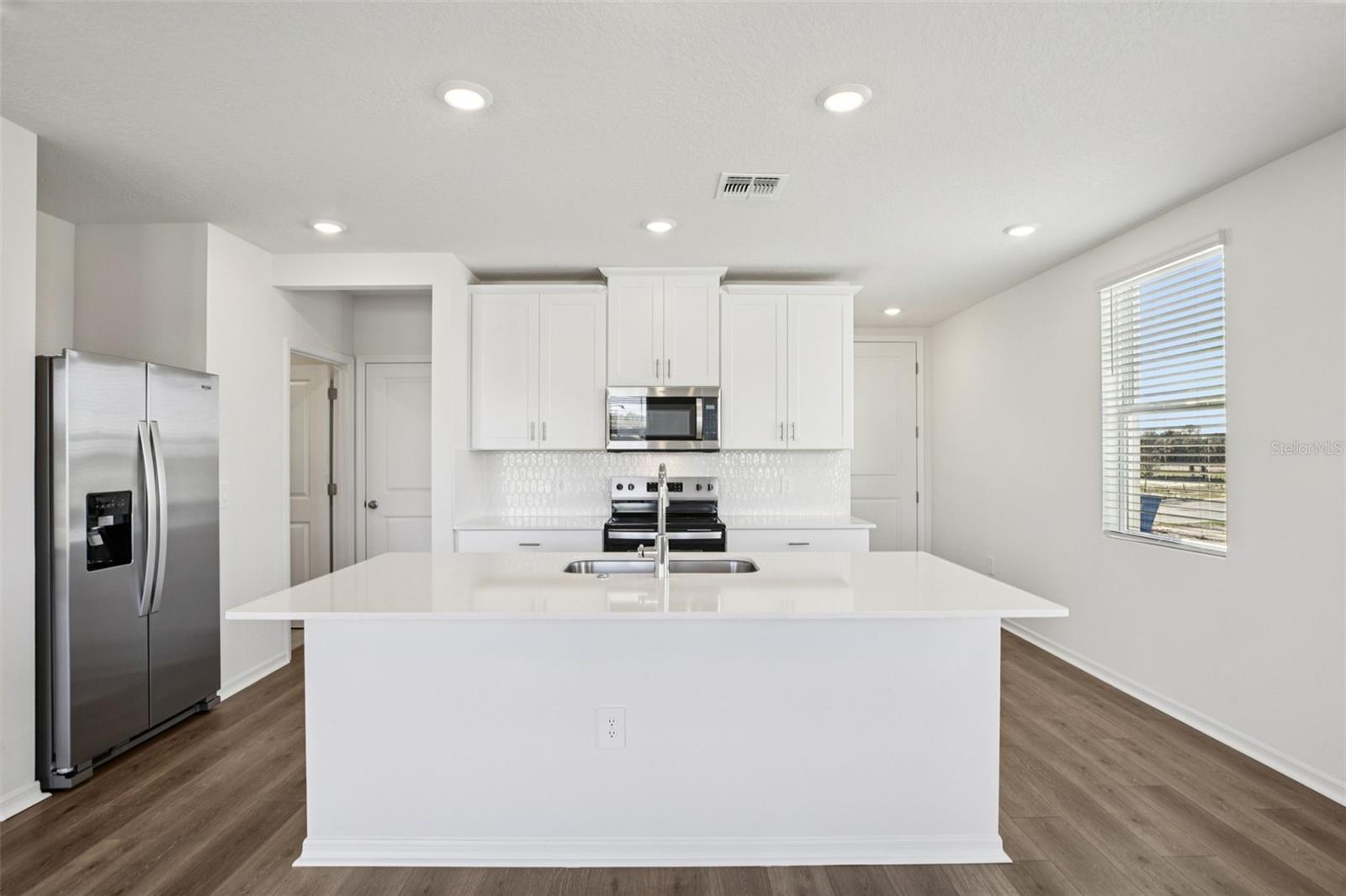 THE RESERVE AT HAMMOCK OAKS - Residential