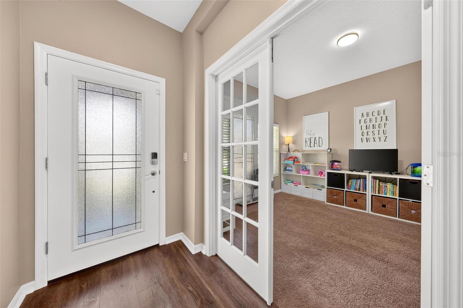 Casas a venda 2 - Jen Dantas 8113 LAZY BEAR LANE