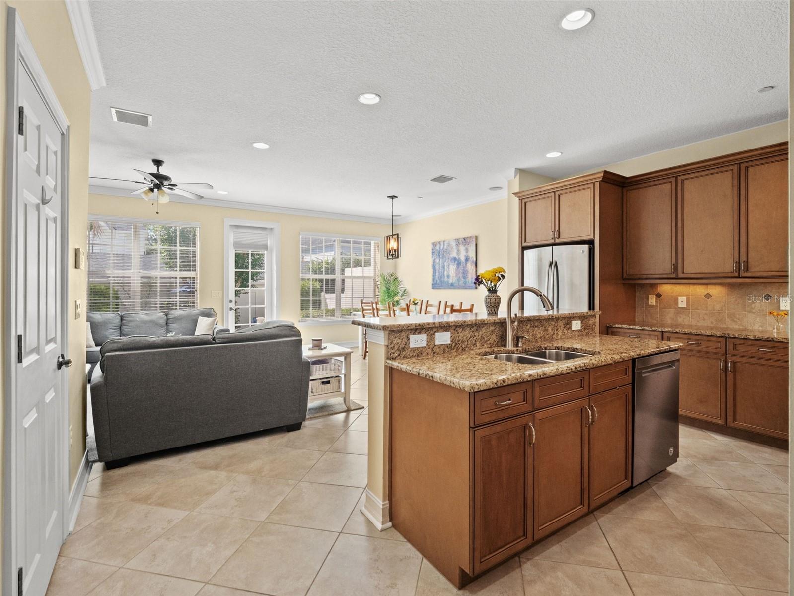 BALDWIN PARK - Residential