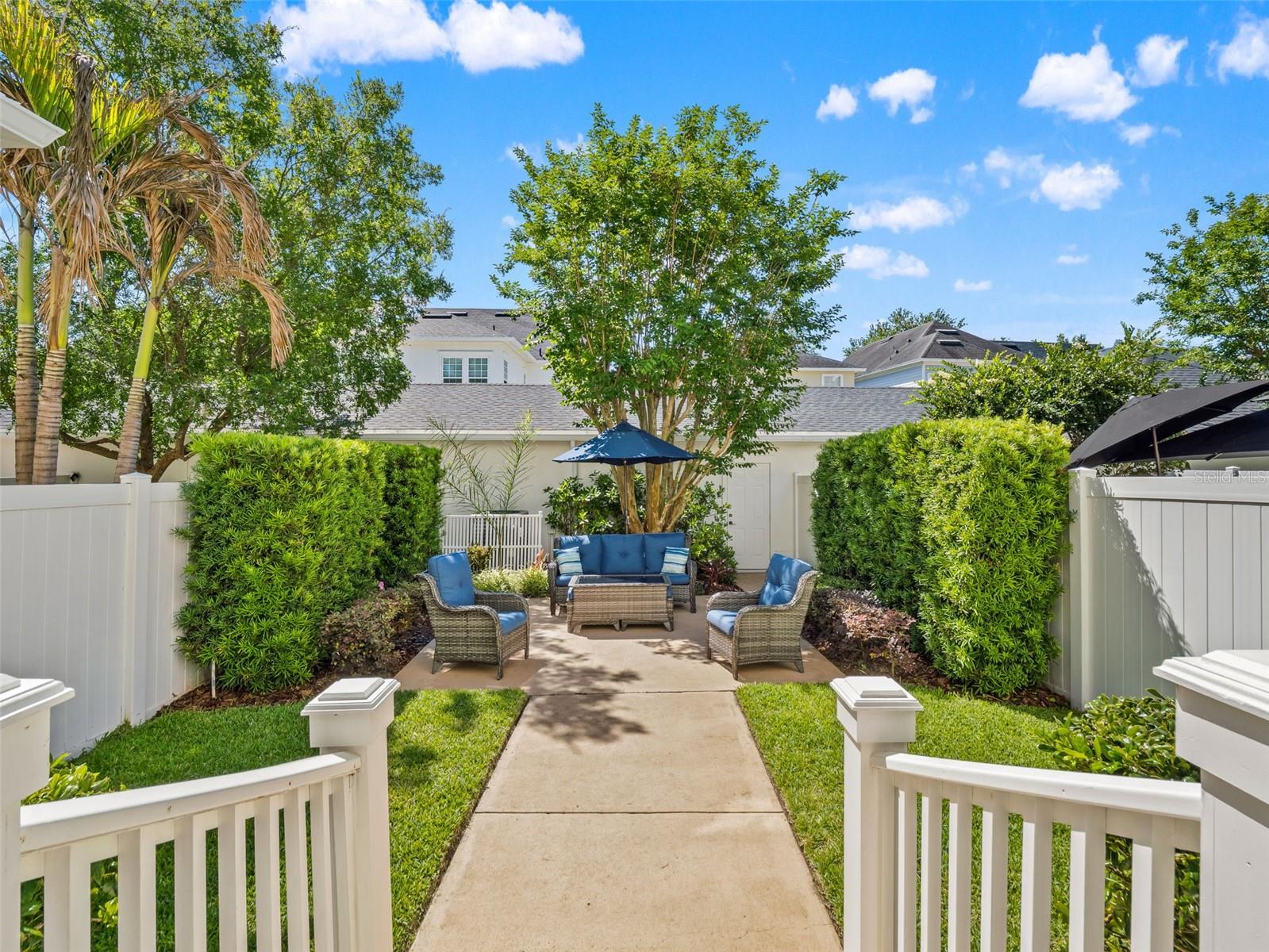 BALDWIN PARK - Residential