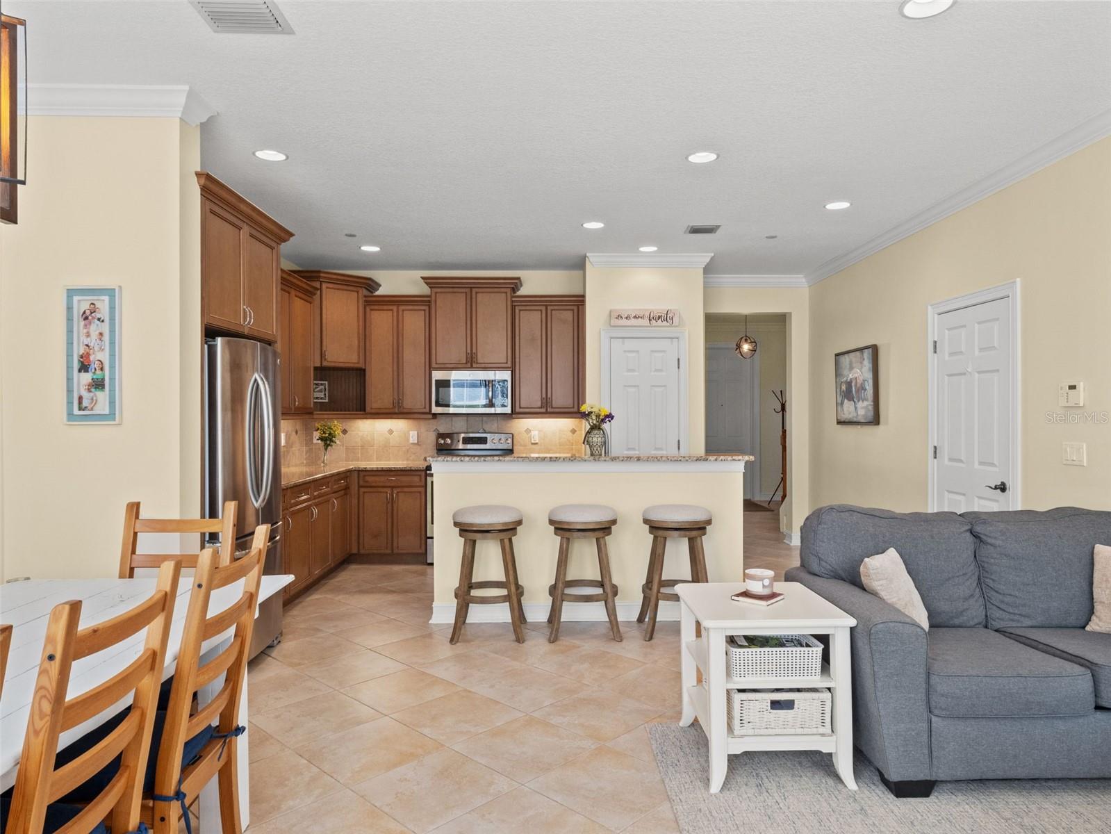 BALDWIN PARK - Residential