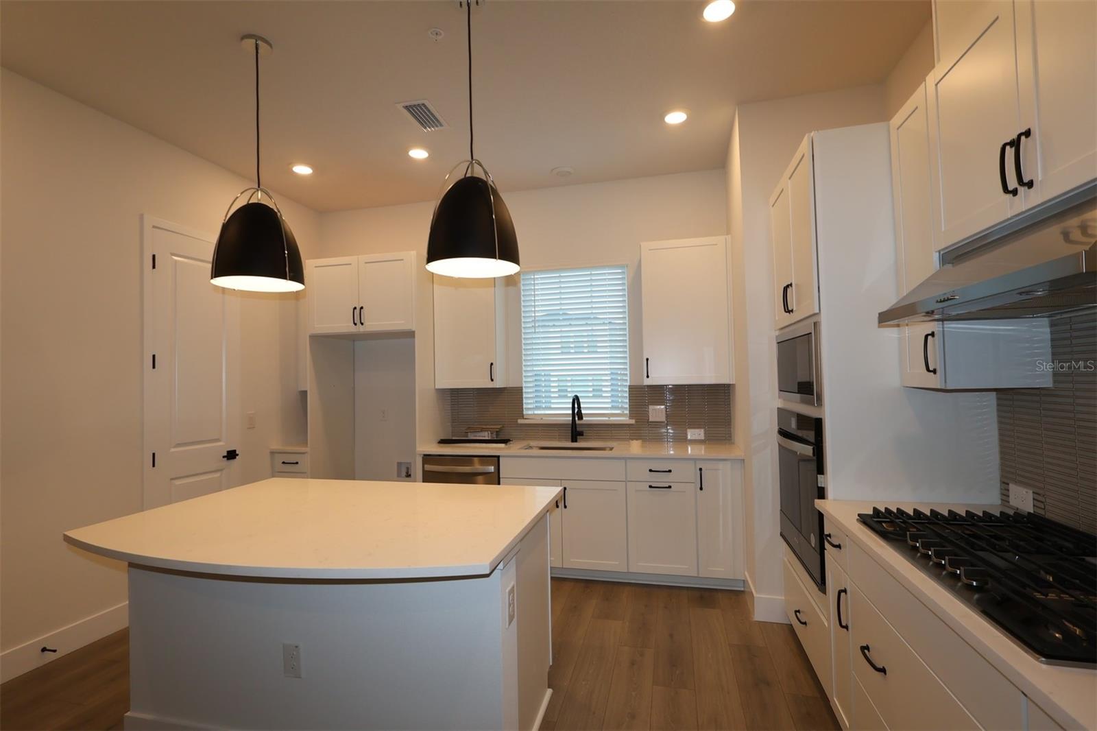 APEX AT SEMINOLE HEIGHTS - Residential