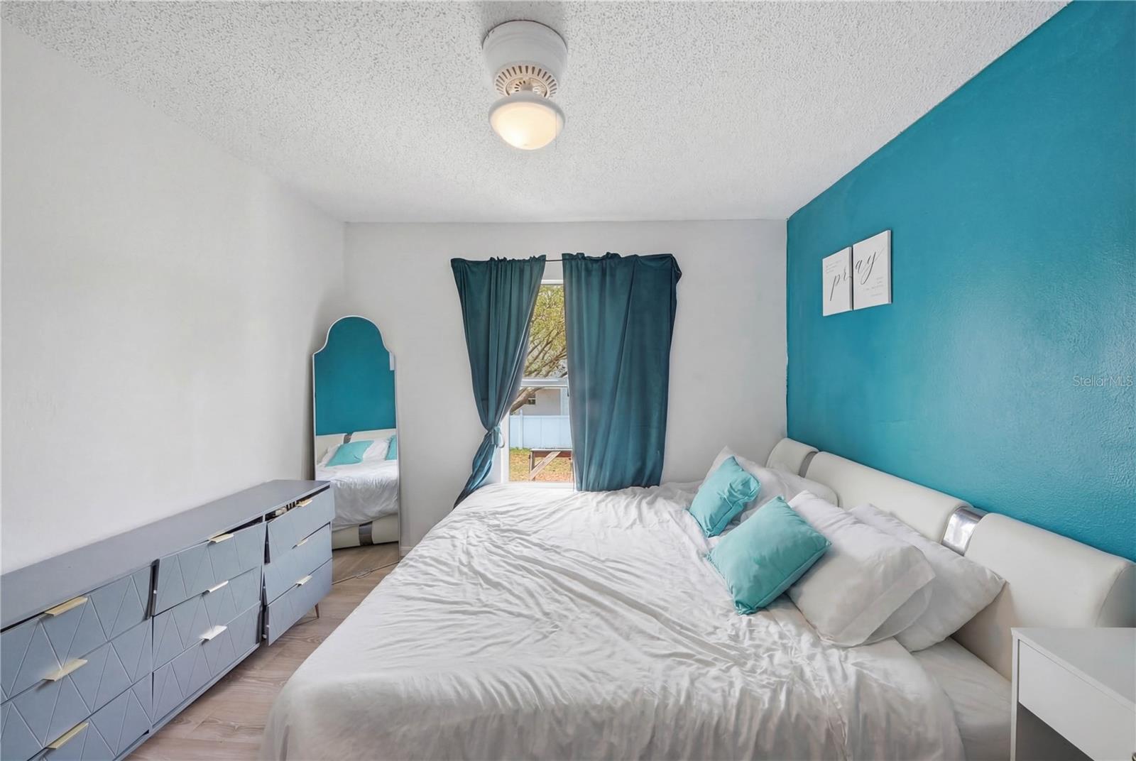 ASHTON PARK - Residential