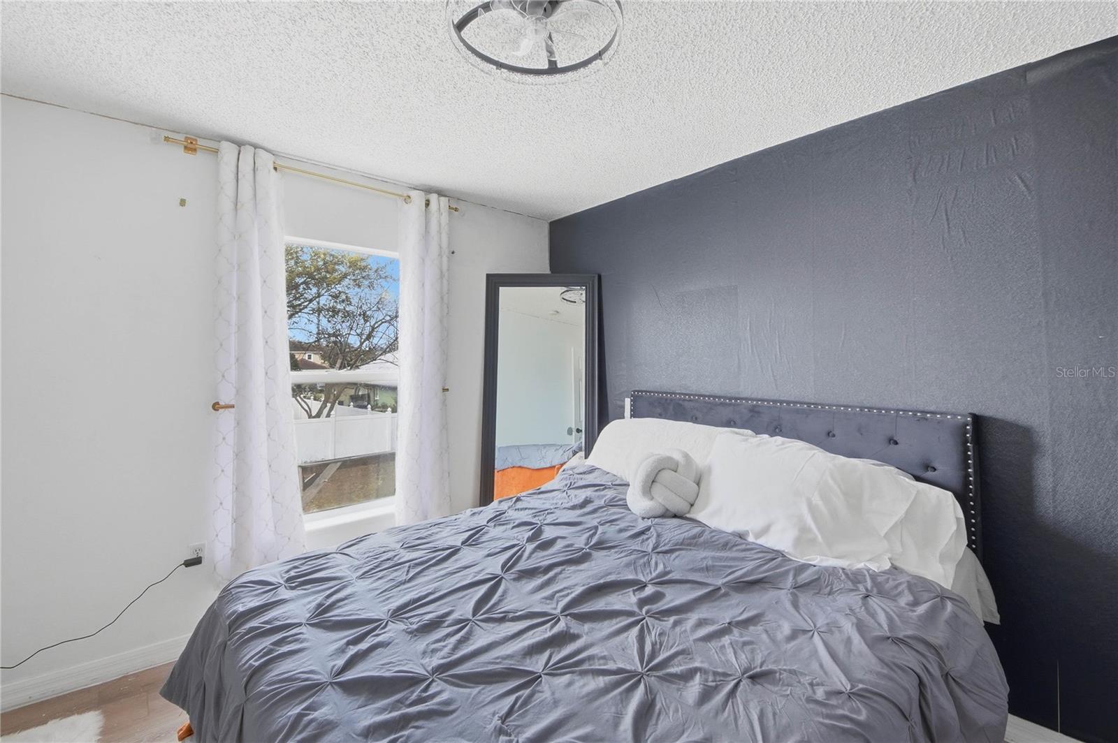 ASHTON PARK - Residential