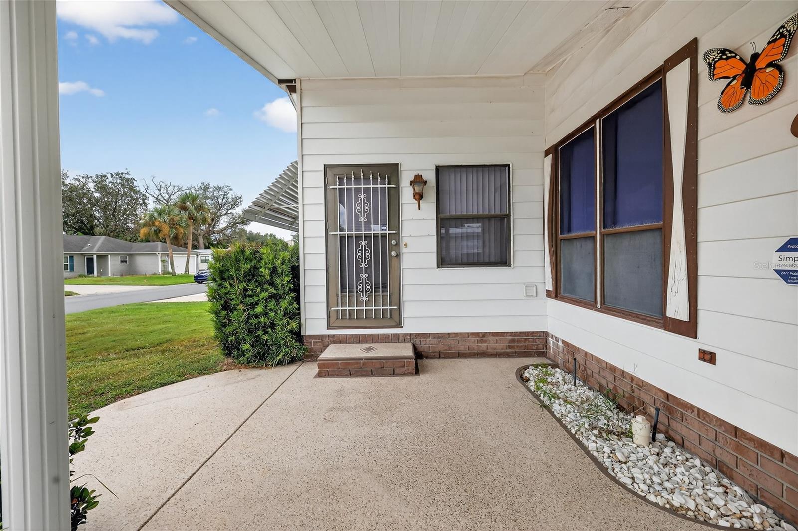 LADY LAKE ORANGE BLOSSOM GARDENS UNIT 06 - Residential