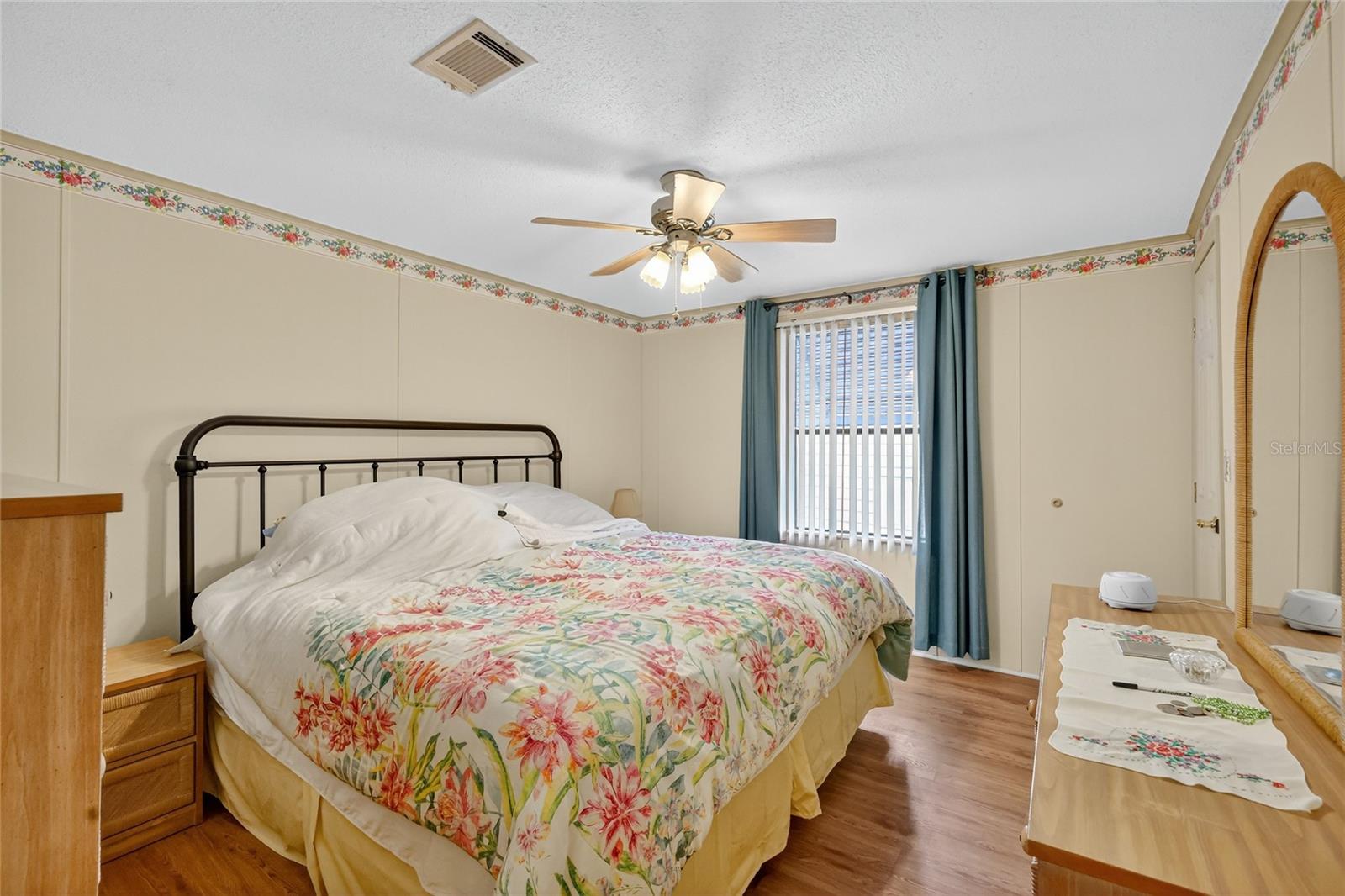 LADY LAKE ORANGE BLOSSOM GARDENS UNIT 06 - Residential