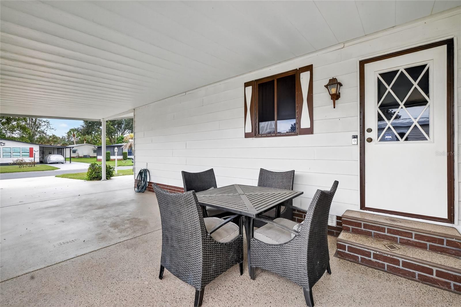 LADY LAKE ORANGE BLOSSOM GARDENS UNIT 06 - Residential