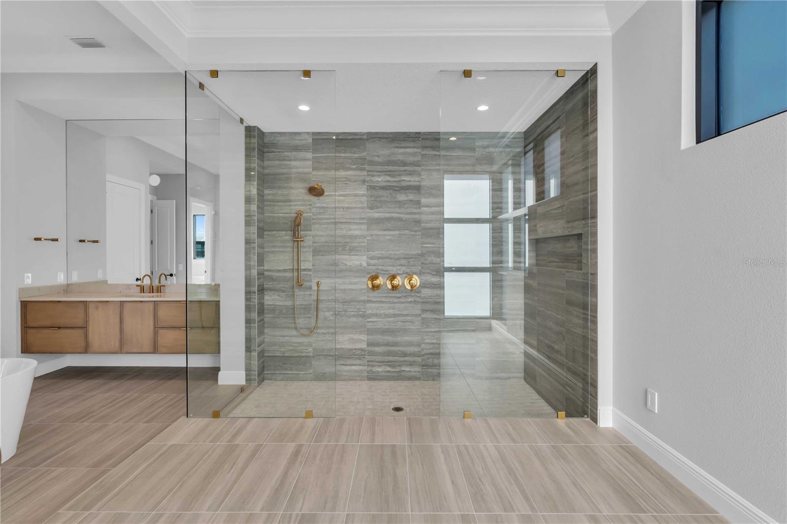 WILD BLUE / PHASE I - Residential