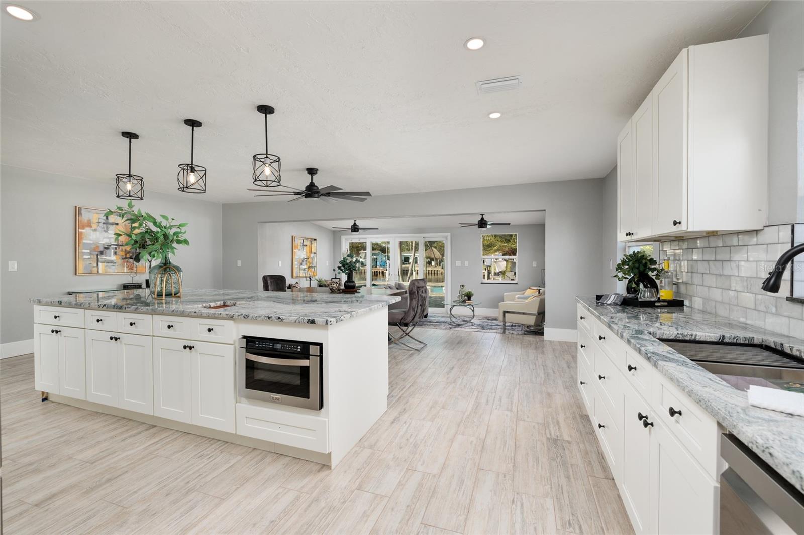 SUN LIT SHORES - Residential