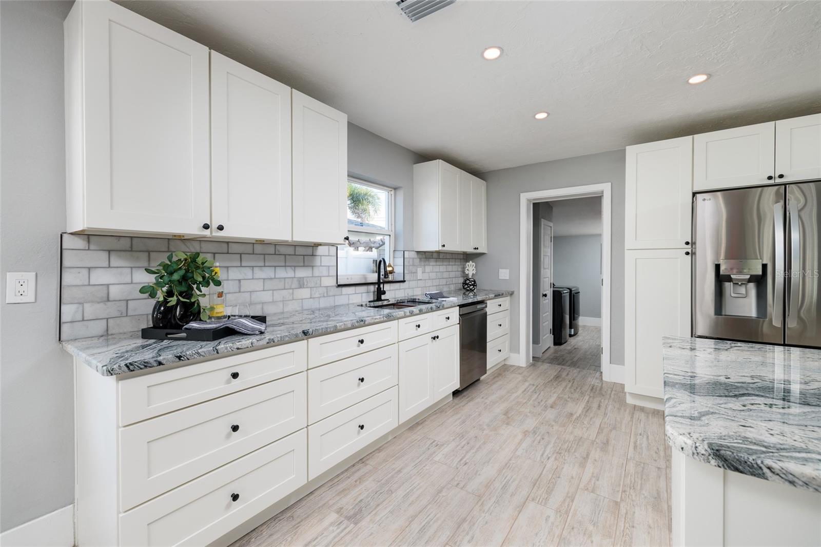 SUN LIT SHORES - Residential