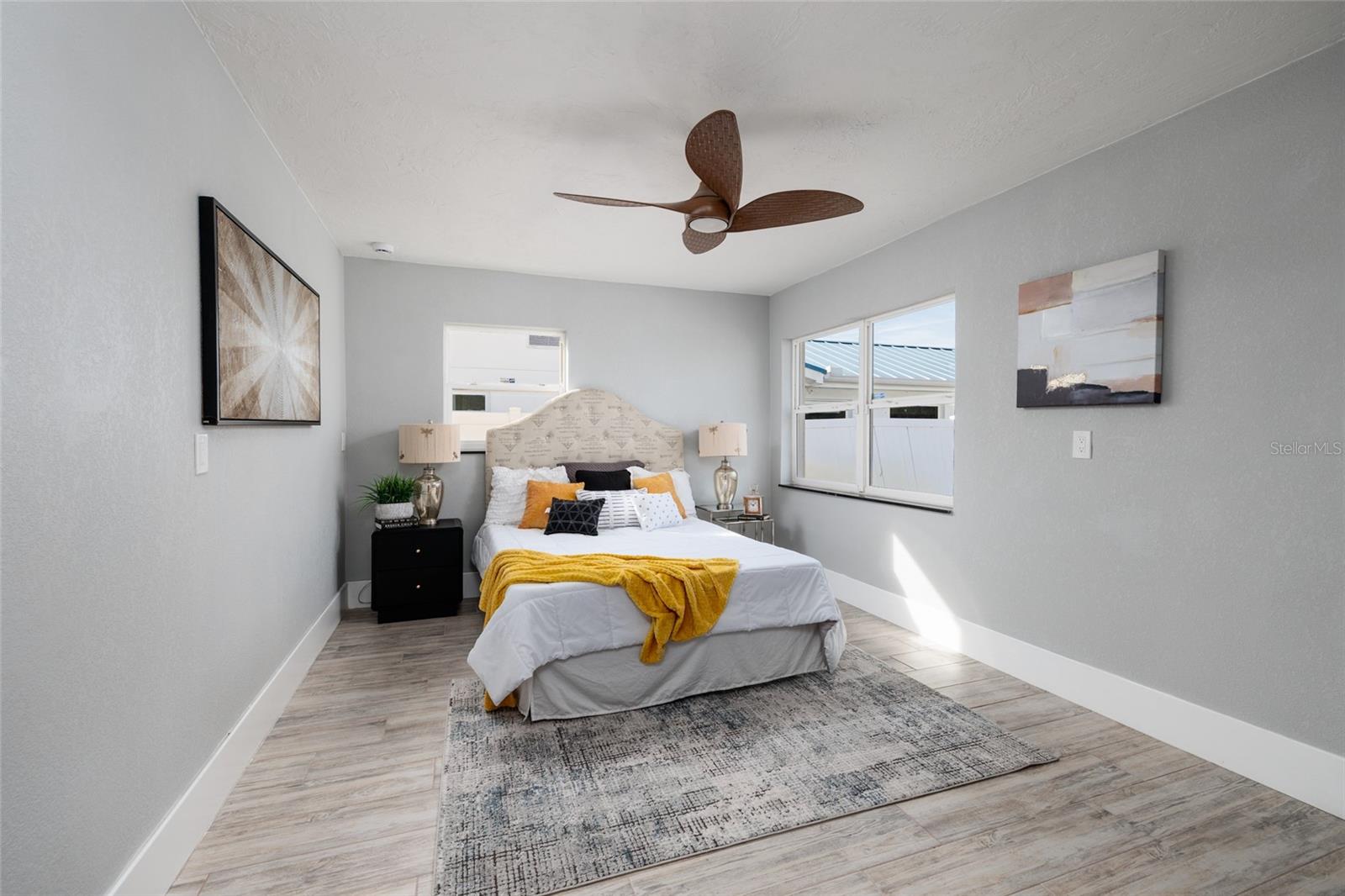 SUN LIT SHORES - Residential