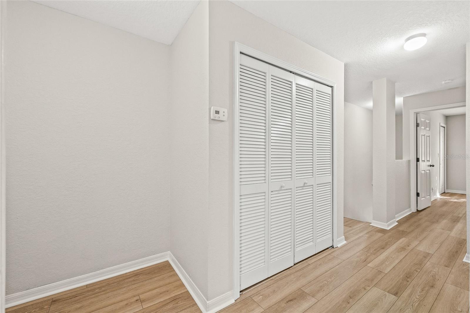 RIVERCREST TWNHMS WEST PHAS - Residential Lease