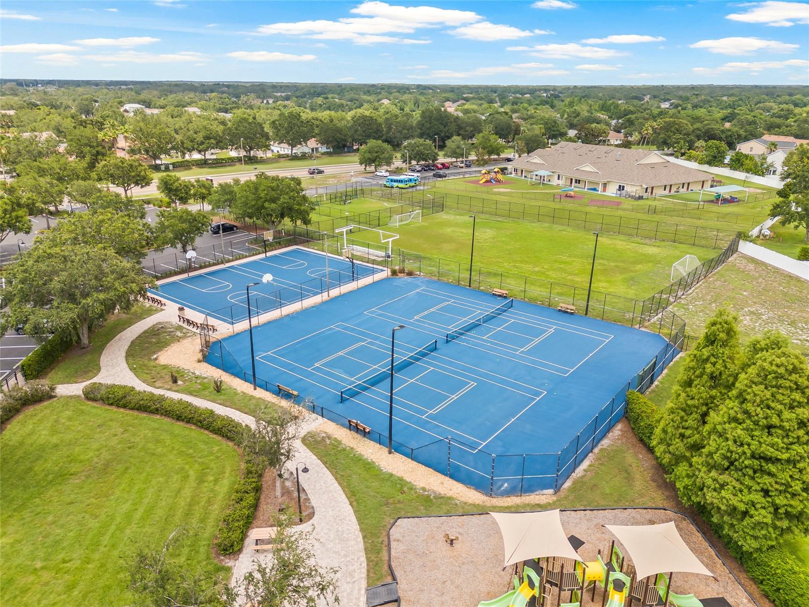 RIVERCREST TWNHMS WEST PHAS - Residential Lease