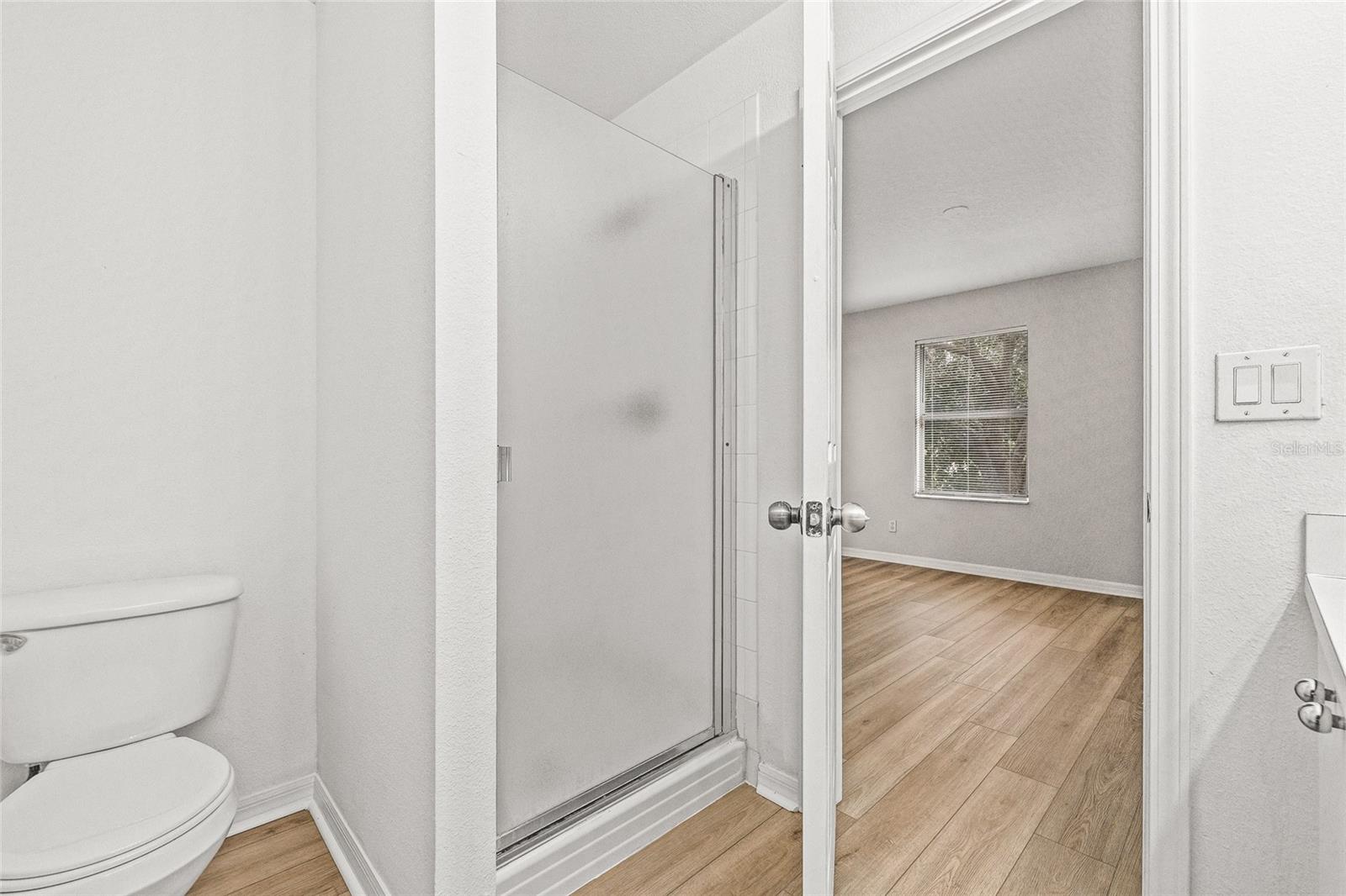 RIVERCREST TWNHMS WEST PHAS - Residential Lease