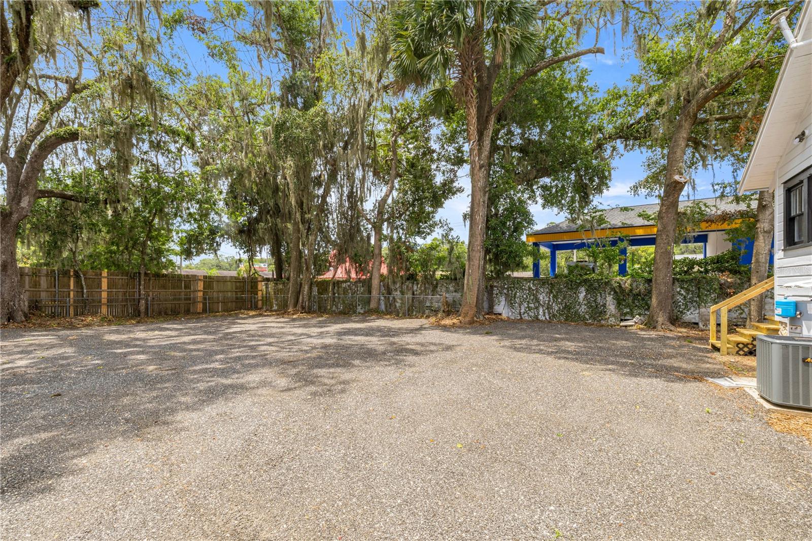 18 SE 14TH AVENUE