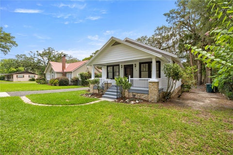Tiny photo for 18 SE 14th Avenue, Ocala, FL 34471 (MLS # OM732654)
