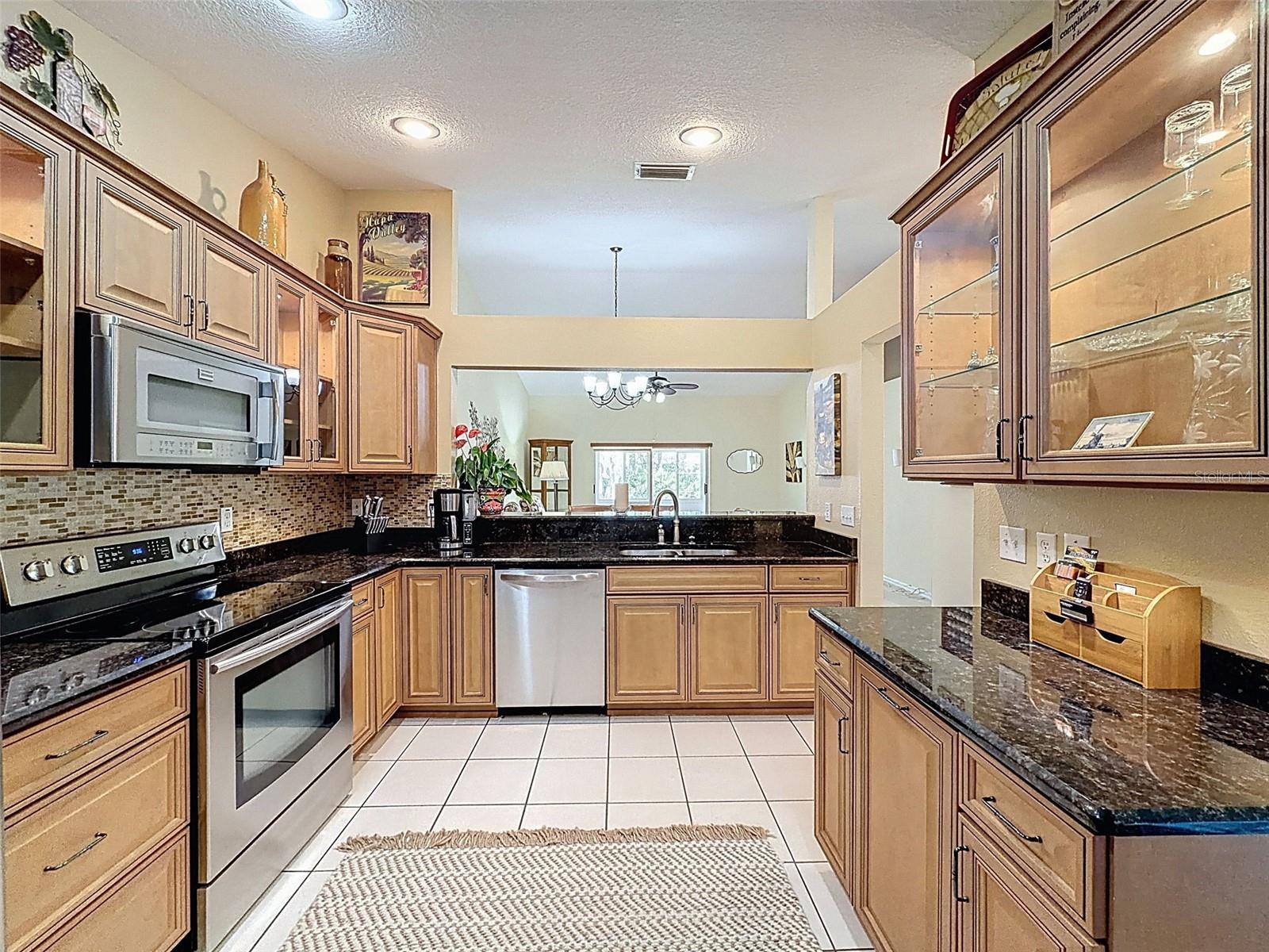 LAKE BERNADETTE 06 - Residential