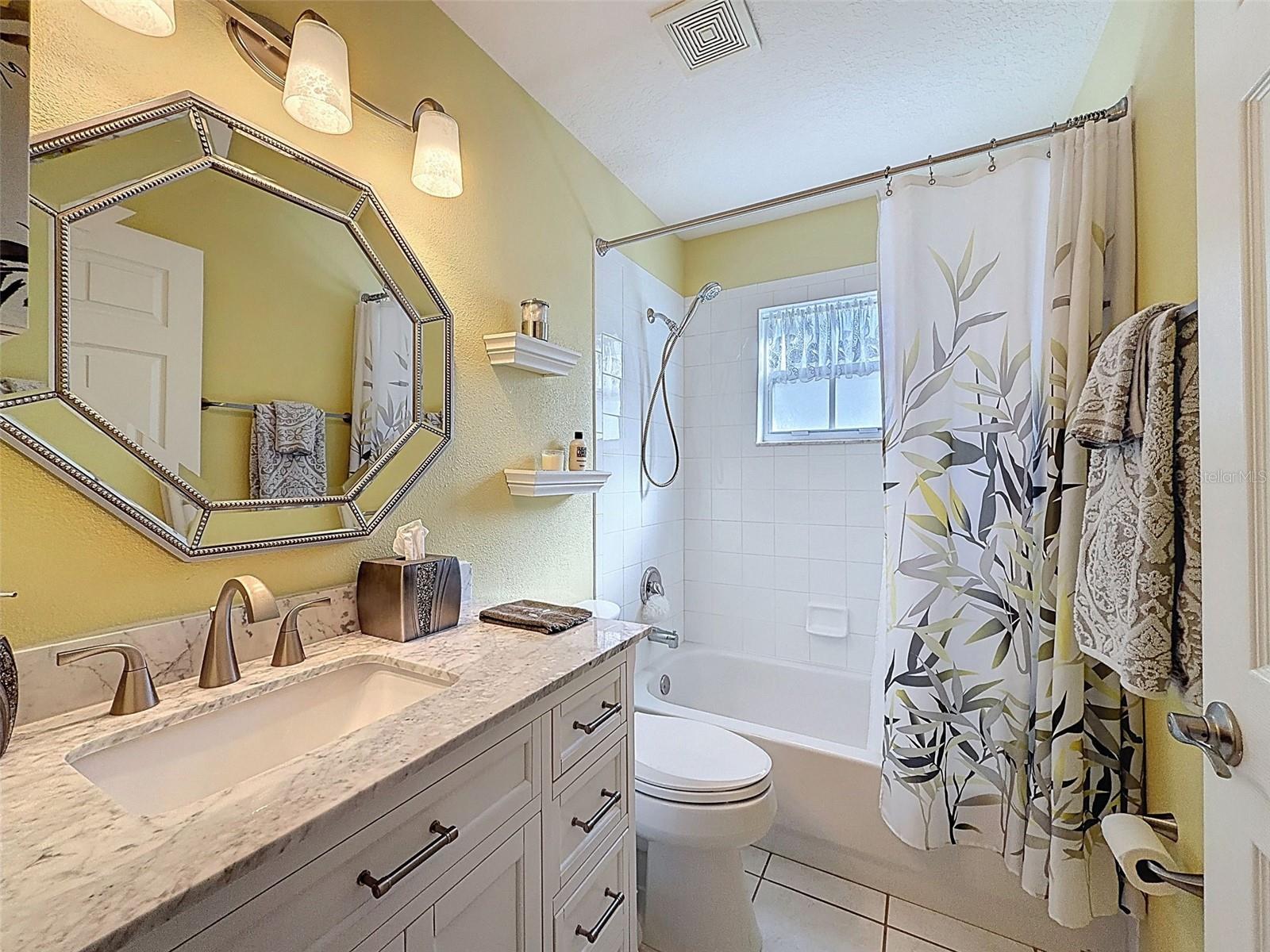 LAKE BERNADETTE 06 - Residential