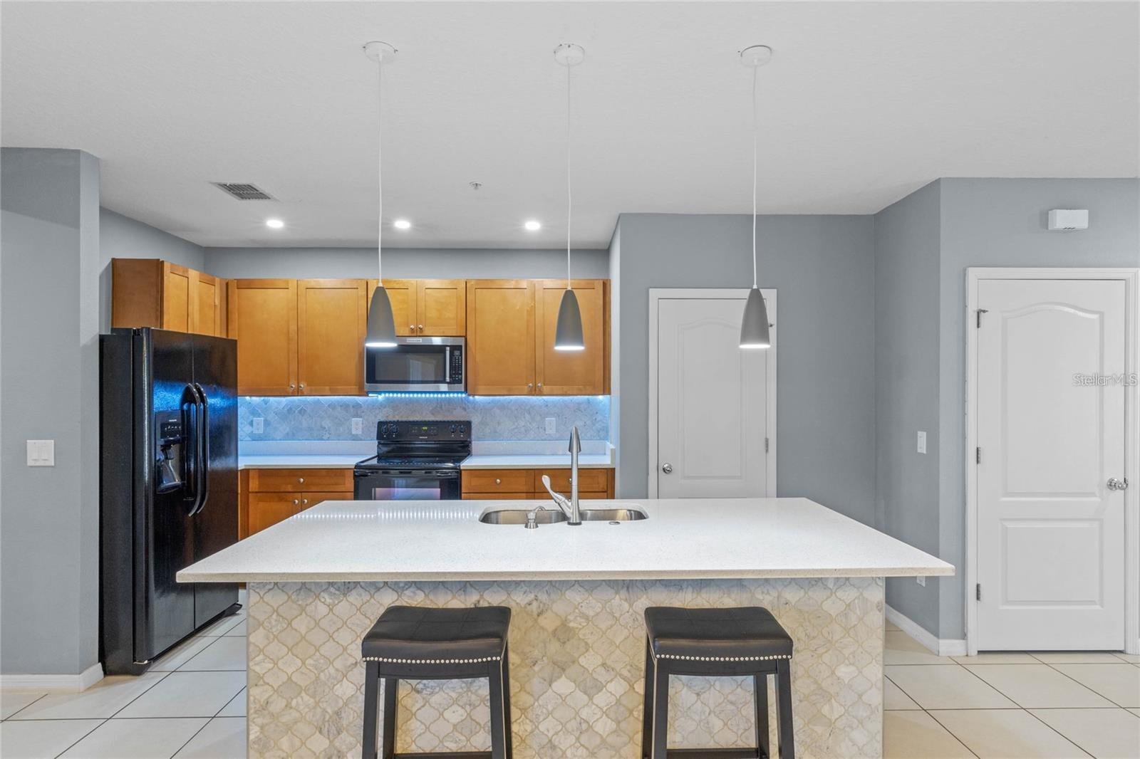 TURTLE CREEK PH 01A - Residential Lease