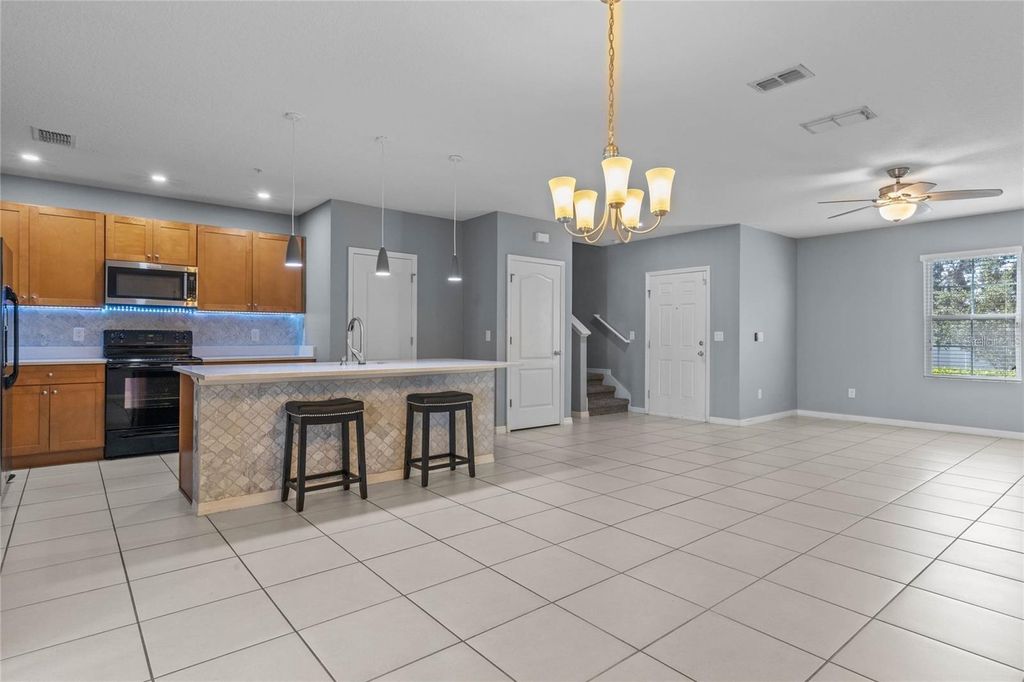Photo of 4805 Apple Blossom Lane, Saint Cloud, FL 34771 (MLS # S5145427)