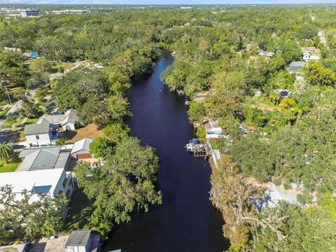 A home in TAMPA