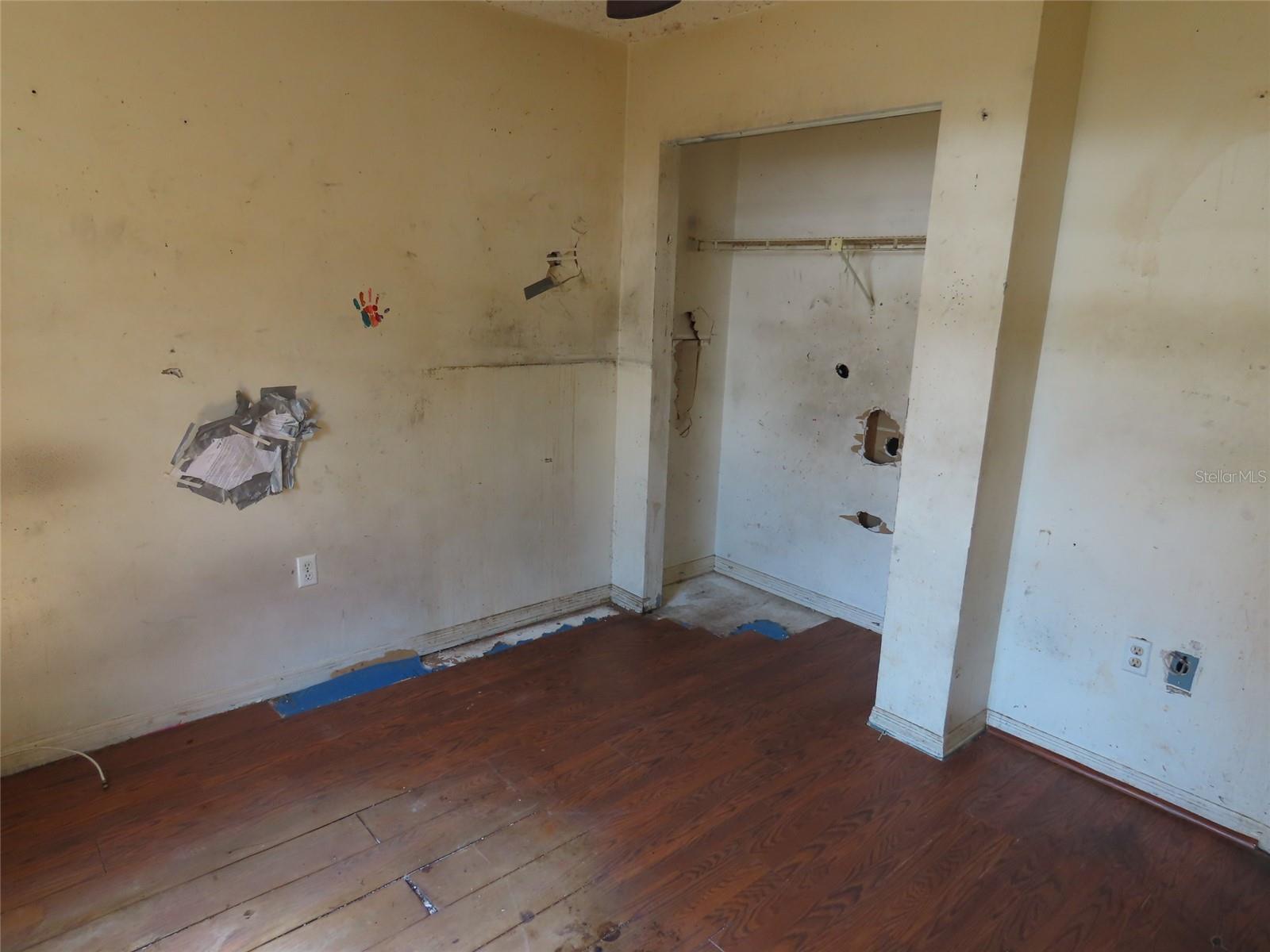 KAREN ACRES - Residential