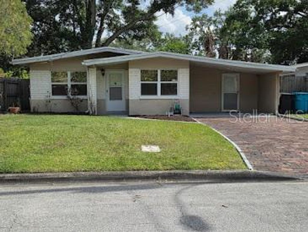 Photo of 1428 Dann Street, Orlando, FL 32804 (MLS # O6402477)