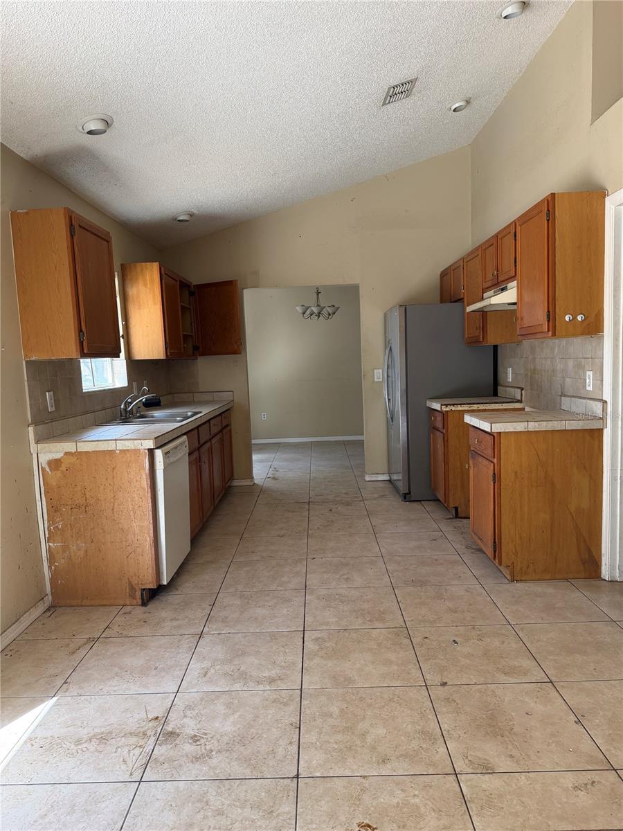 MIDDLETON OAKS - Residential