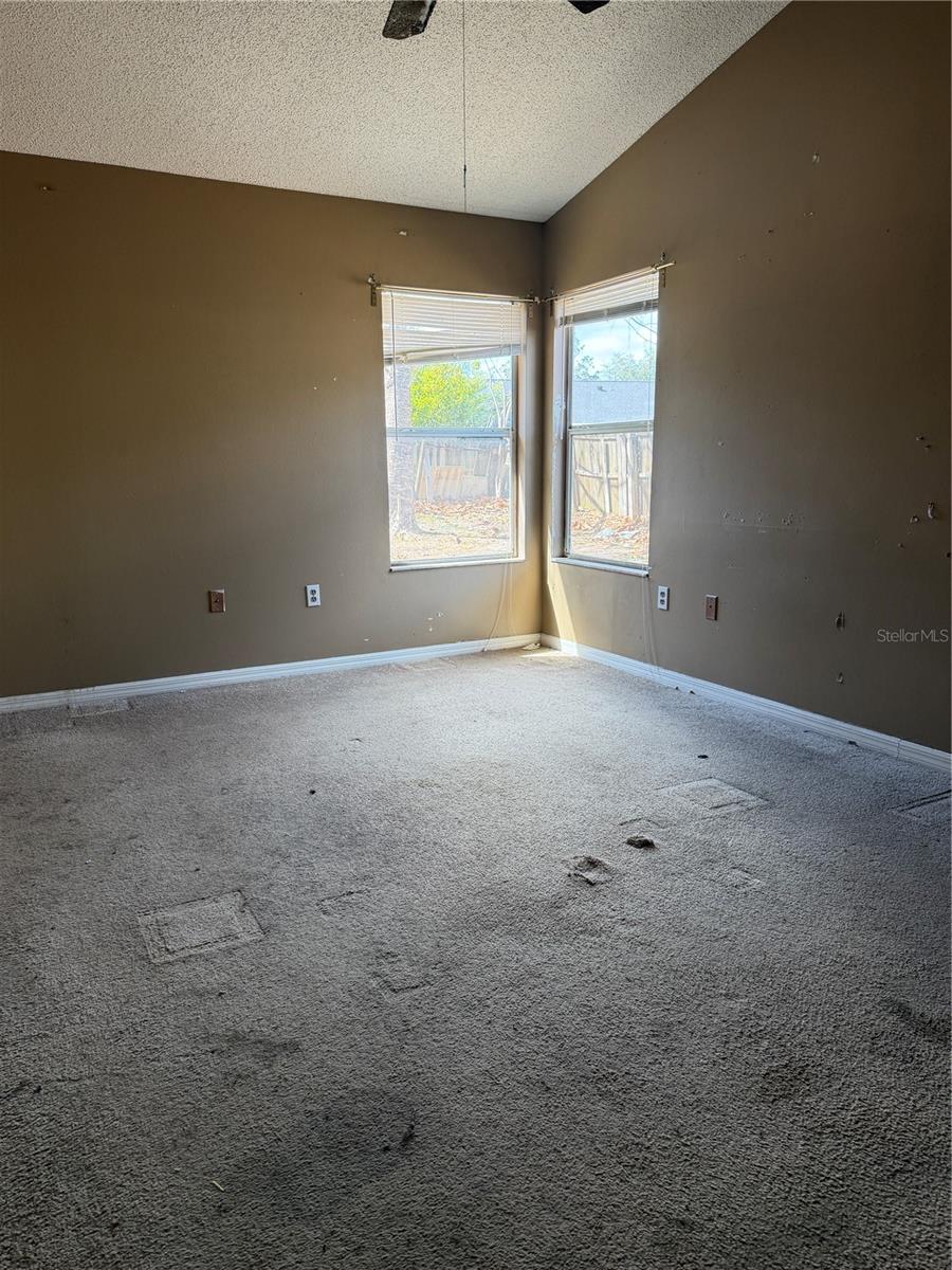 MIDDLETON OAKS - Residential