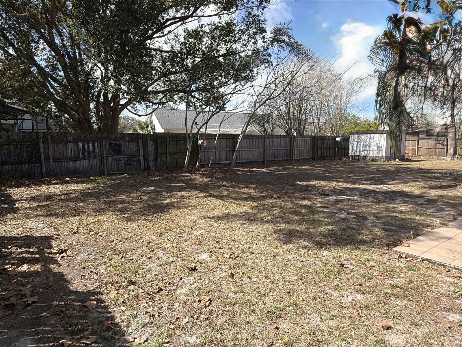 MIDDLETON OAKS - Residential