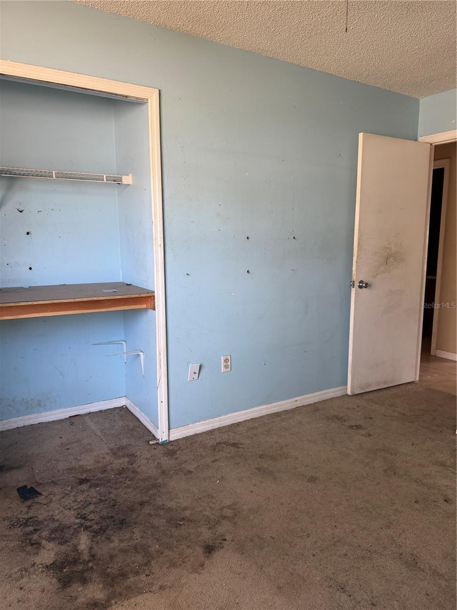 MIDDLETON OAKS - Residential