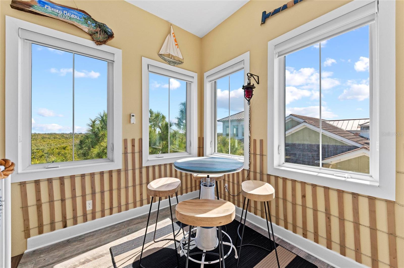 HARBOUR ISLE - Residential