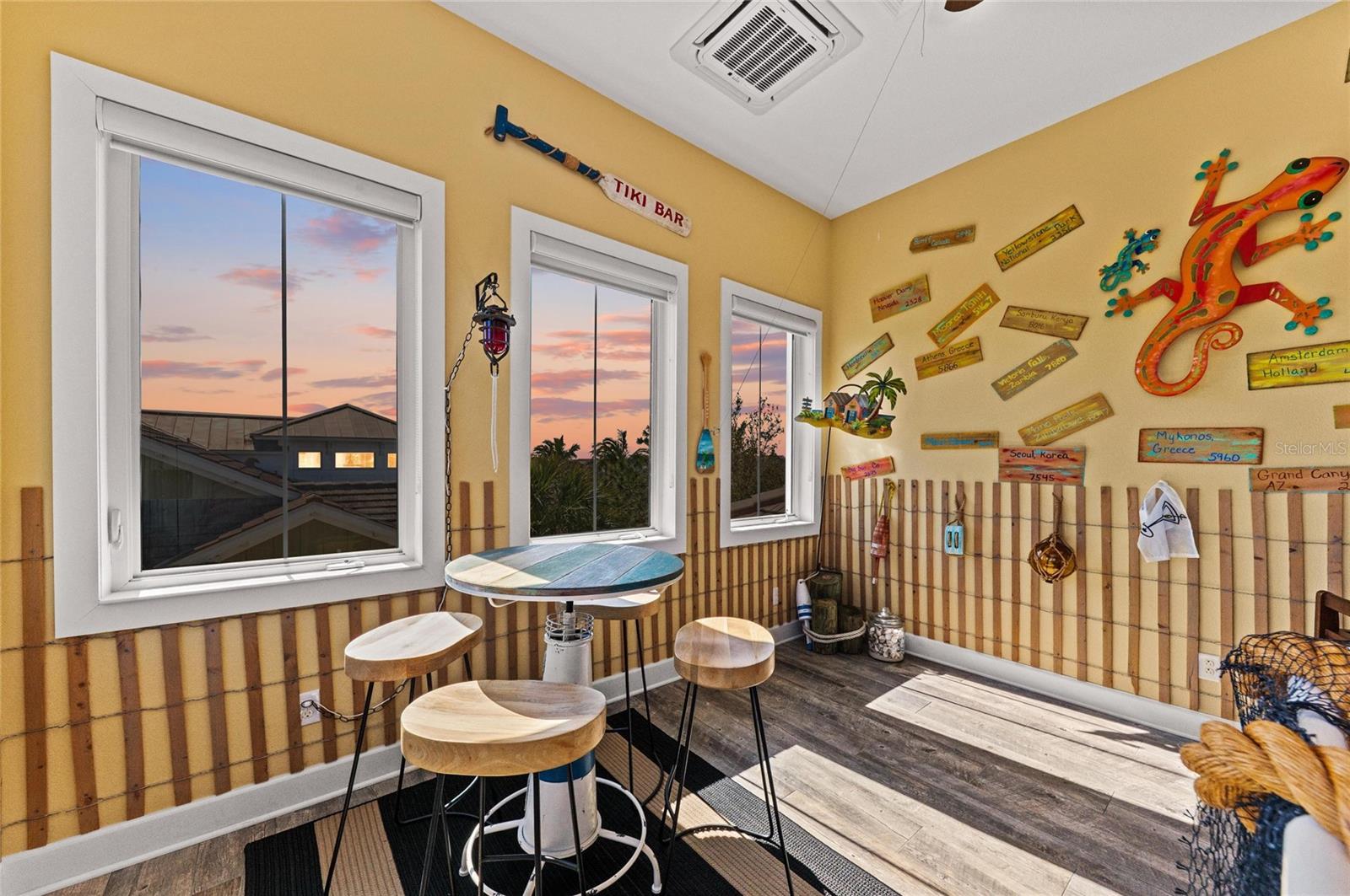 HARBOUR ISLE - Residential