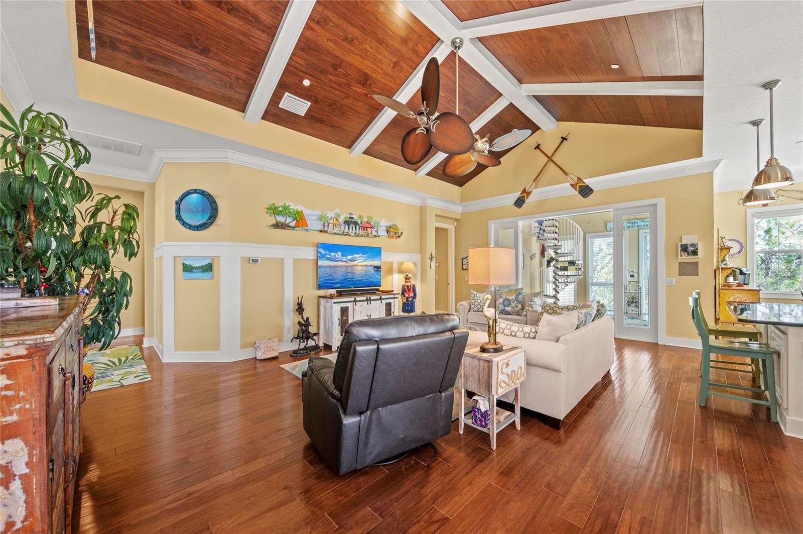 HARBOUR ISLE - Residential