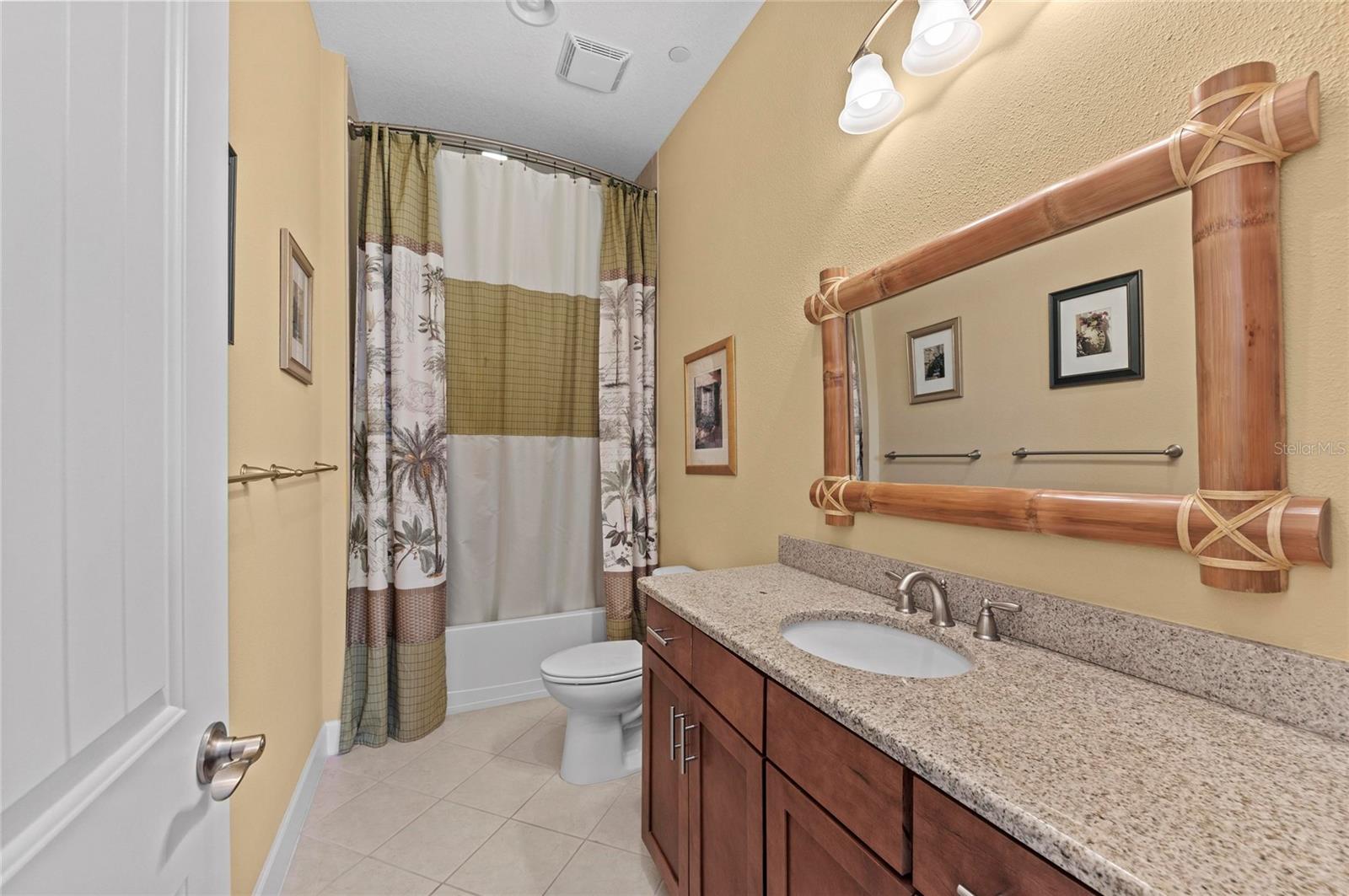 HARBOUR ISLE - Residential