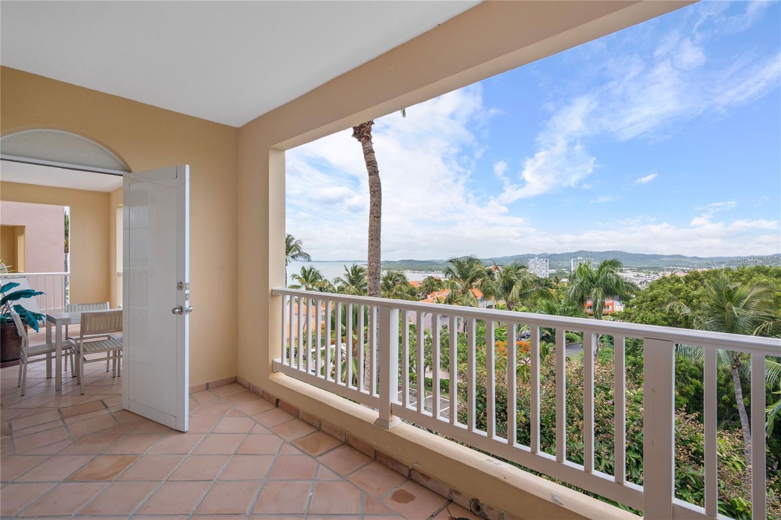 LAS CASITAS I - Residential