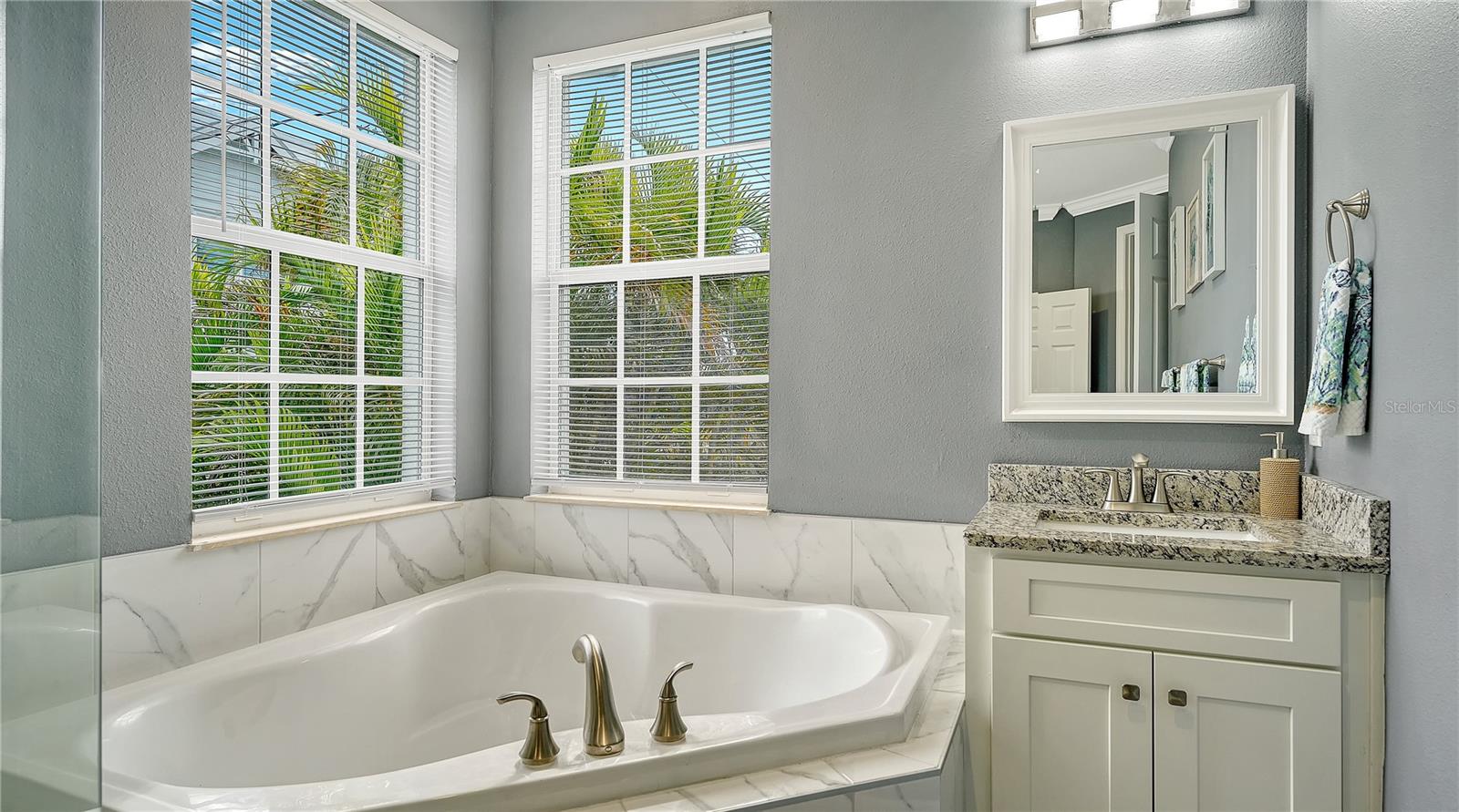 LAGUNA VENETO - Residential