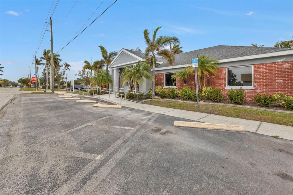 Photo of 128 W Charlotte Avenue #117B, Punta Gorda, FL 33950 (MLS # C7516692)