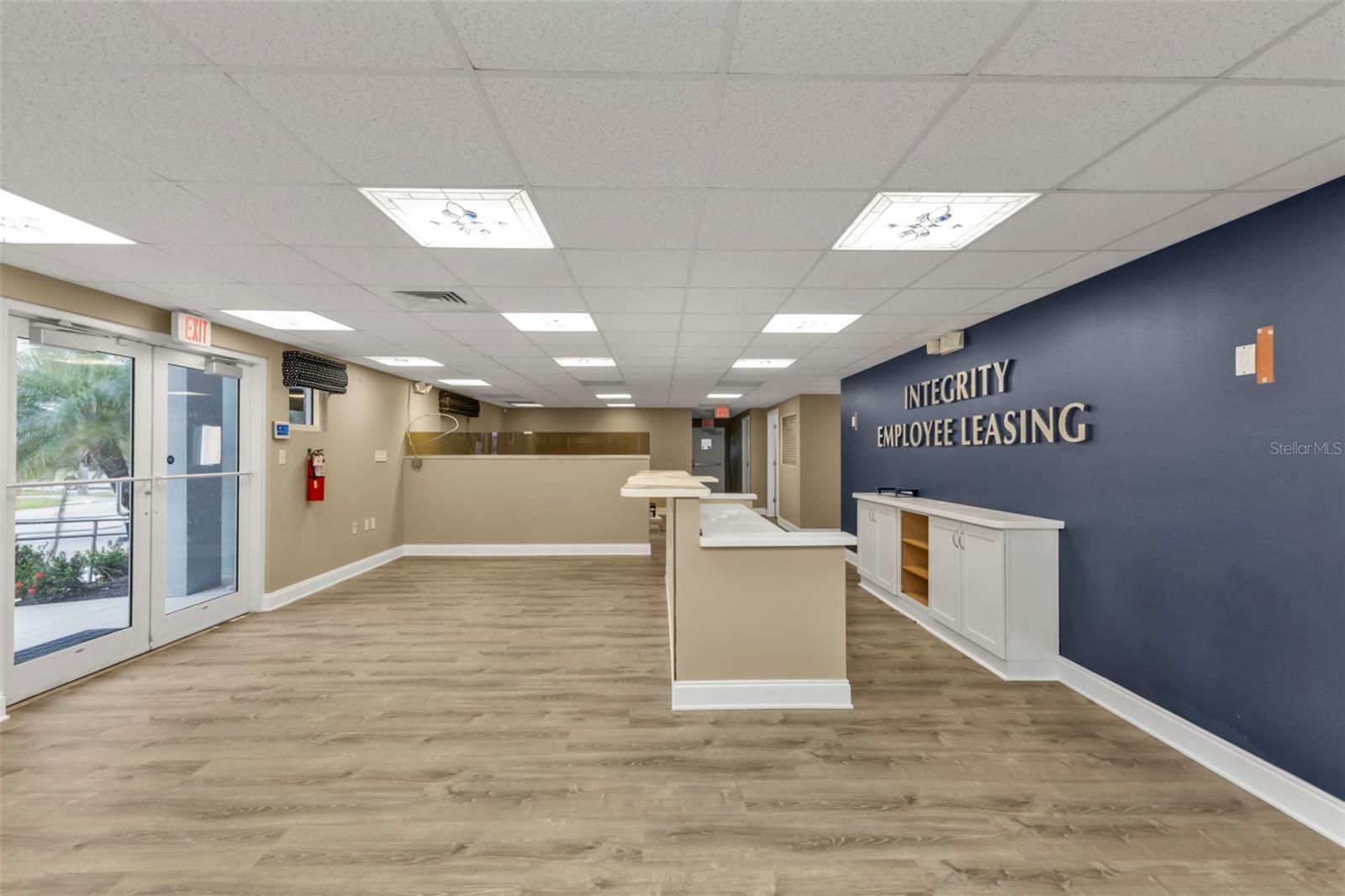 128 W CHARLOTTE AVENUE 117B