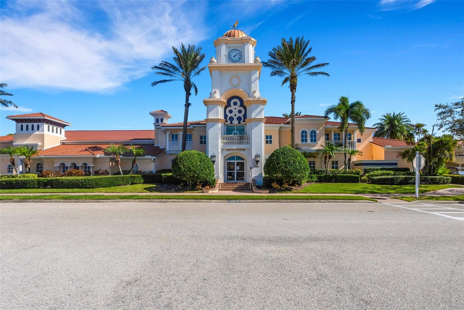 VILLAGEWALK - Residential Lease