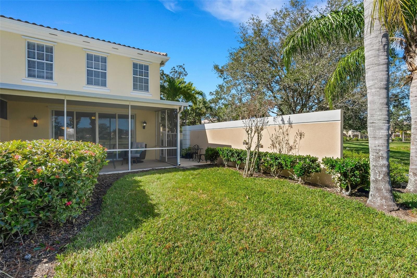 VILLAGEWALK - Residential Lease