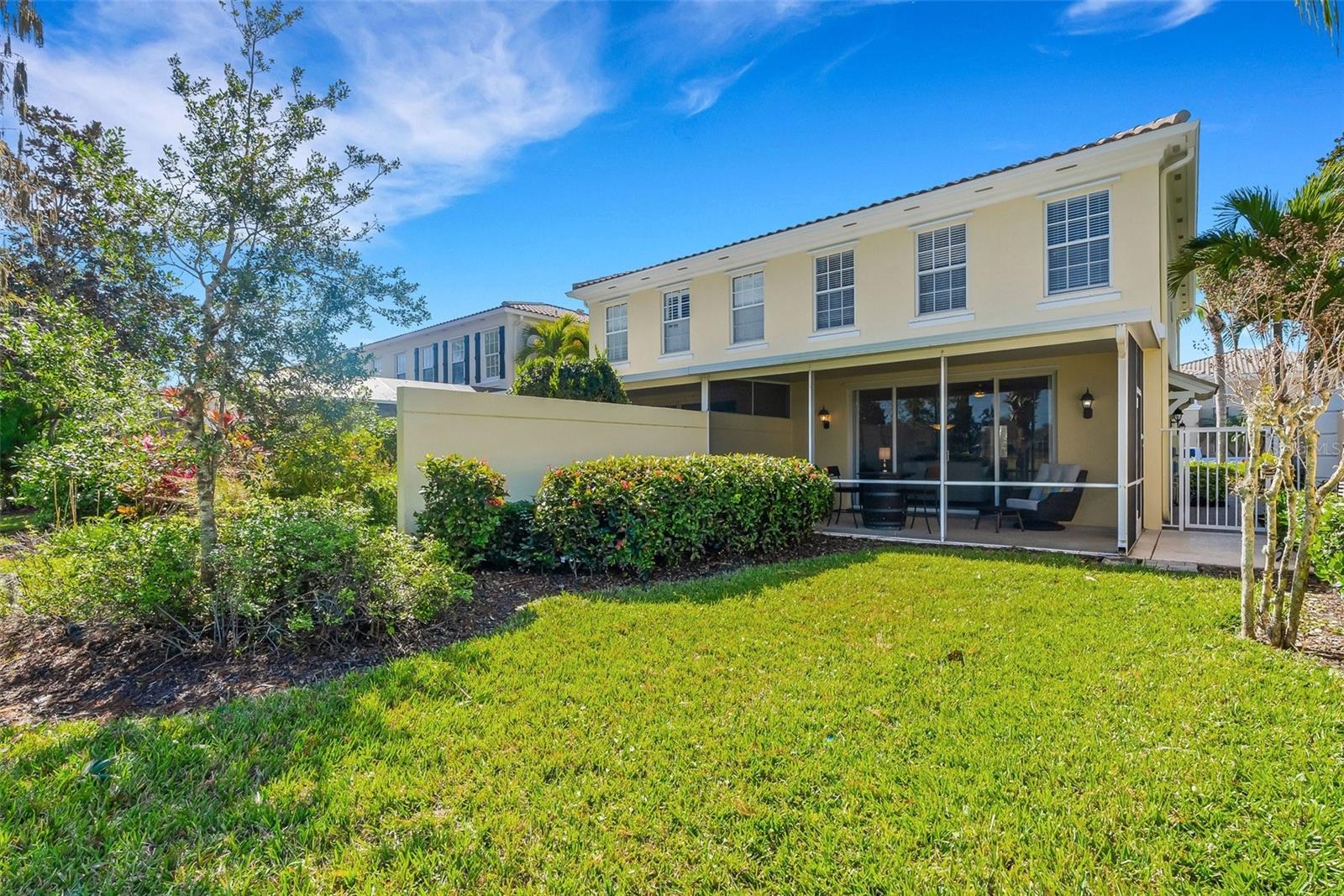 VILLAGEWALK - Residential Lease