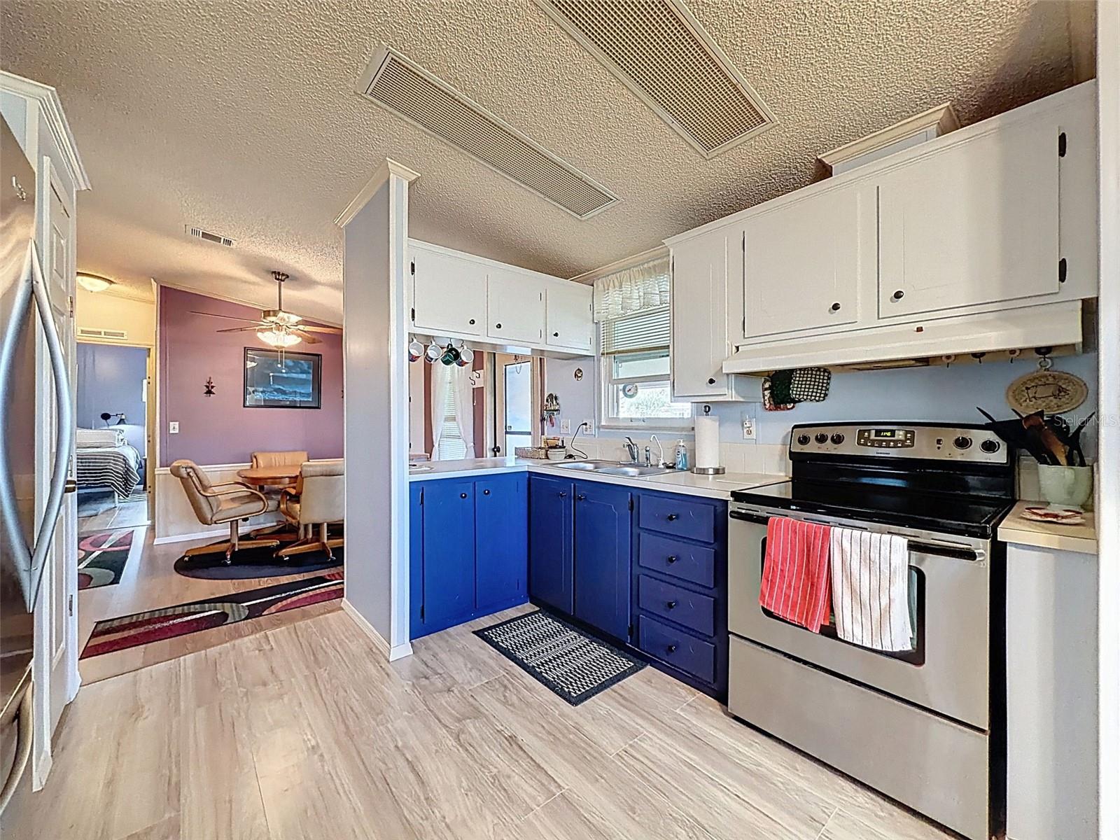 PONDEROSA PARK - Residential