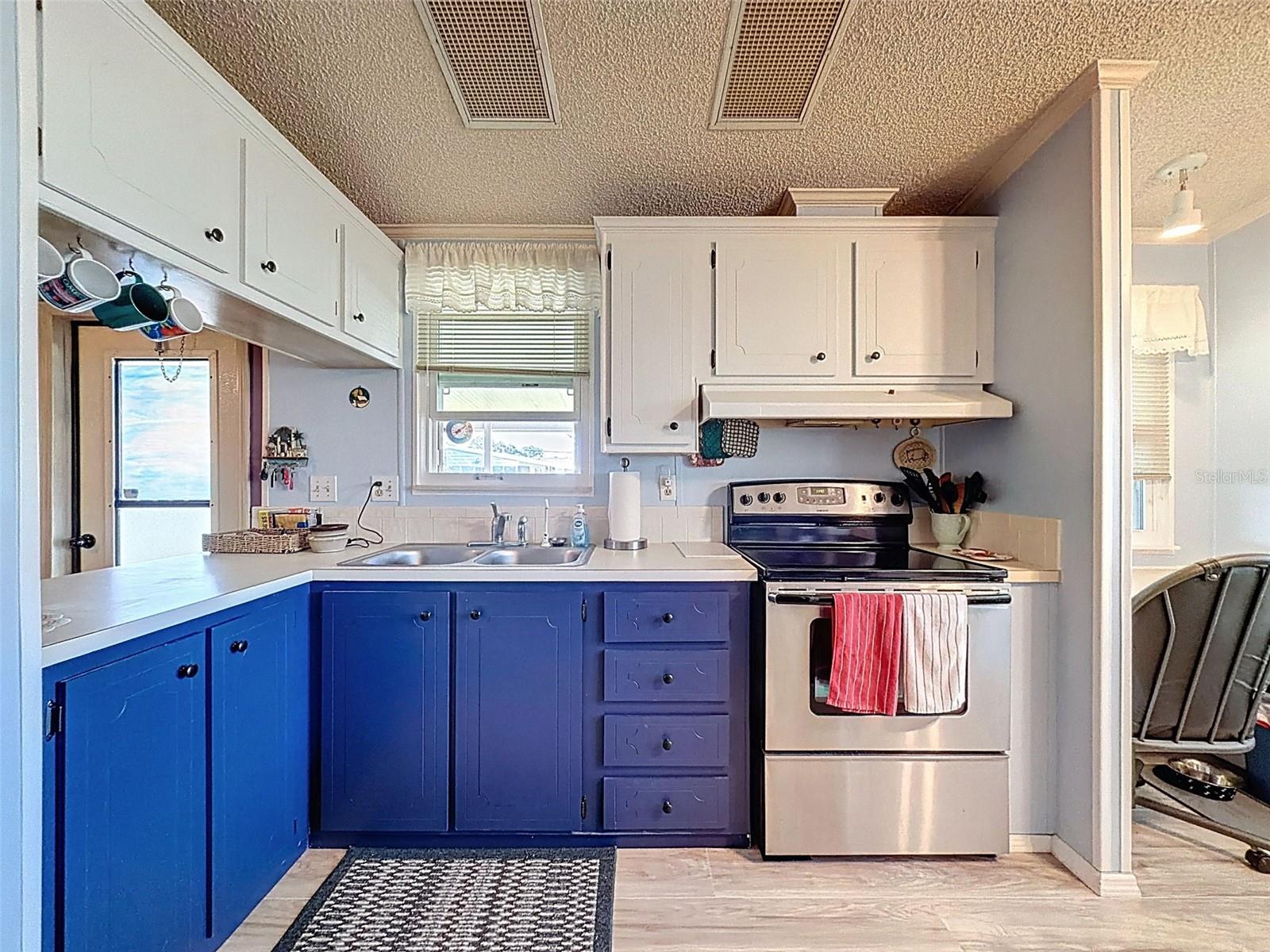 PONDEROSA PARK - Residential