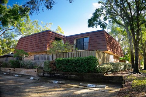 Photo of 2702 5th Court, Palm Harbor, FL 34684 (MLS # TB8457490)