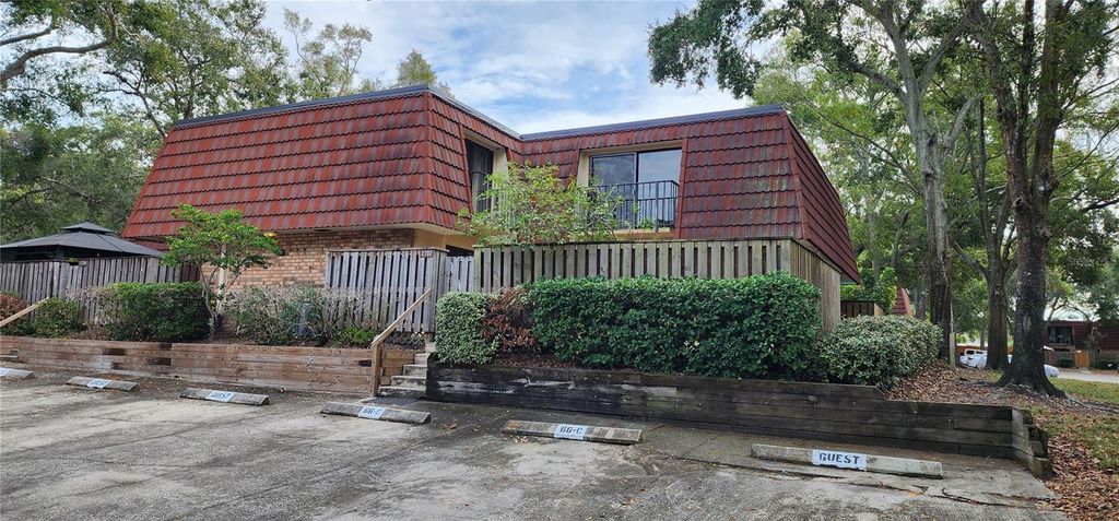 Photo of 2702 5th Court, Palm Harbor, FL 34684 (MLS # TB8457490)